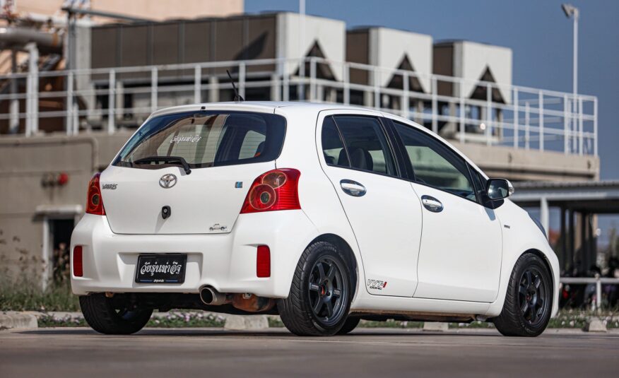 Toyota Yaris E MT PF-รถบ้านมือสอง