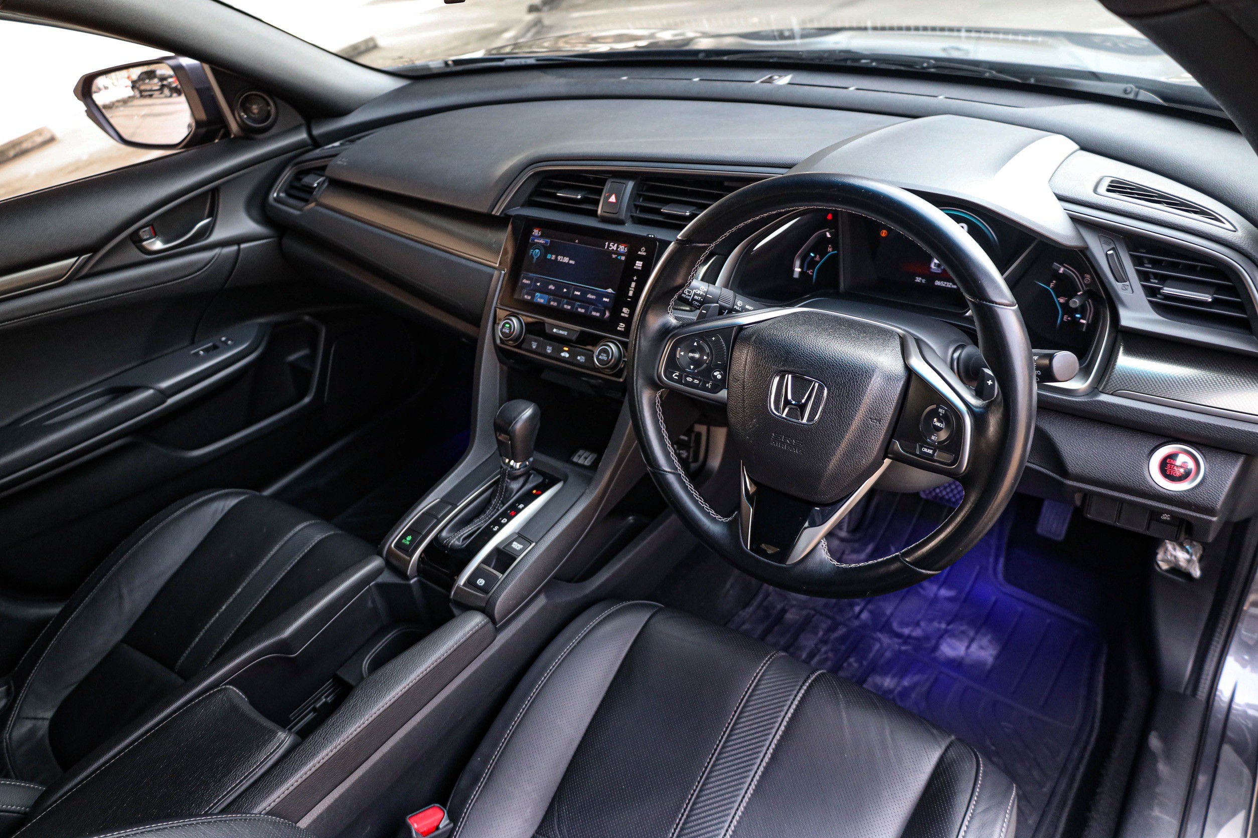 Honda Civic FK 1.5 Turbo PF-รถบ้านมือสอง