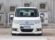 Honda Stepwagon Spada 2.0 PF-รถบ้านมือสอง
