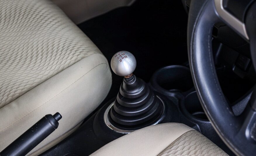 Honda Brio V PF-รถบ้านมือสอง