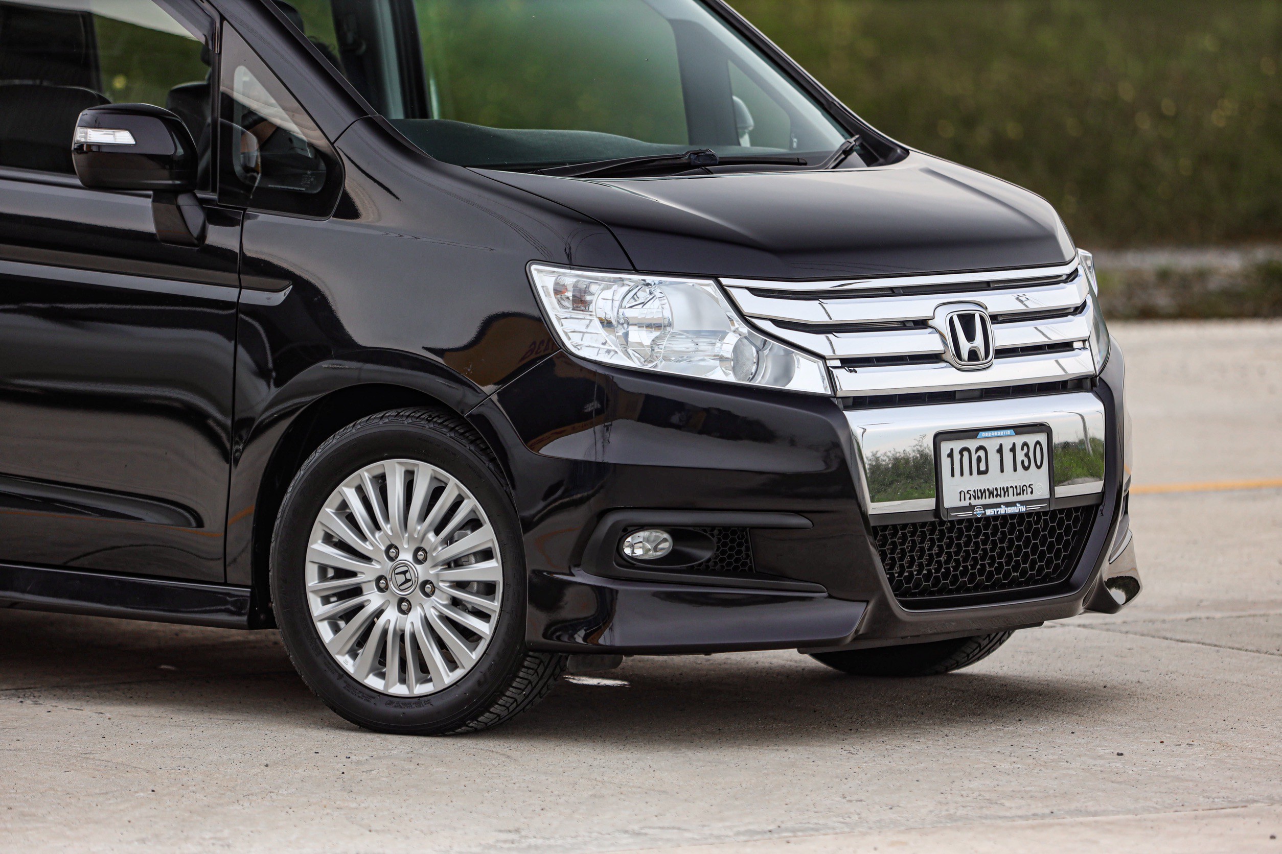Honda Stepwagon Spada 2.0 PF-รถบ้านมือสอง