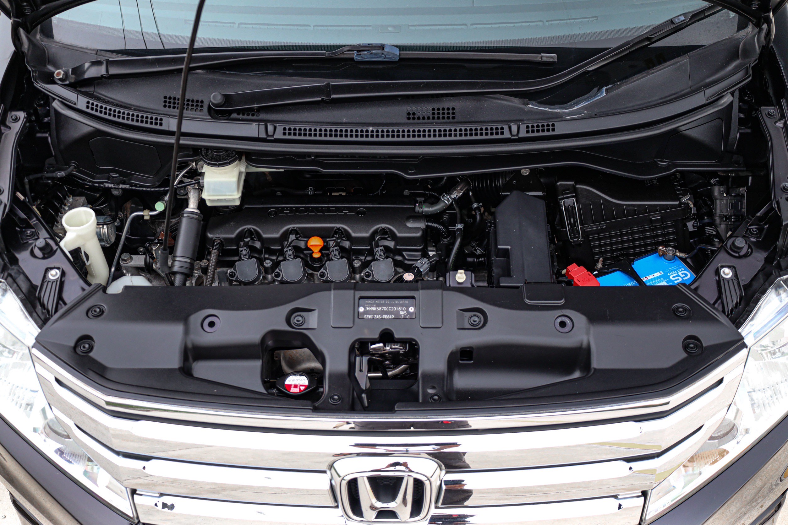 Honda Stepwagon Spada 2.0 PF-รถบ้านมือสอง