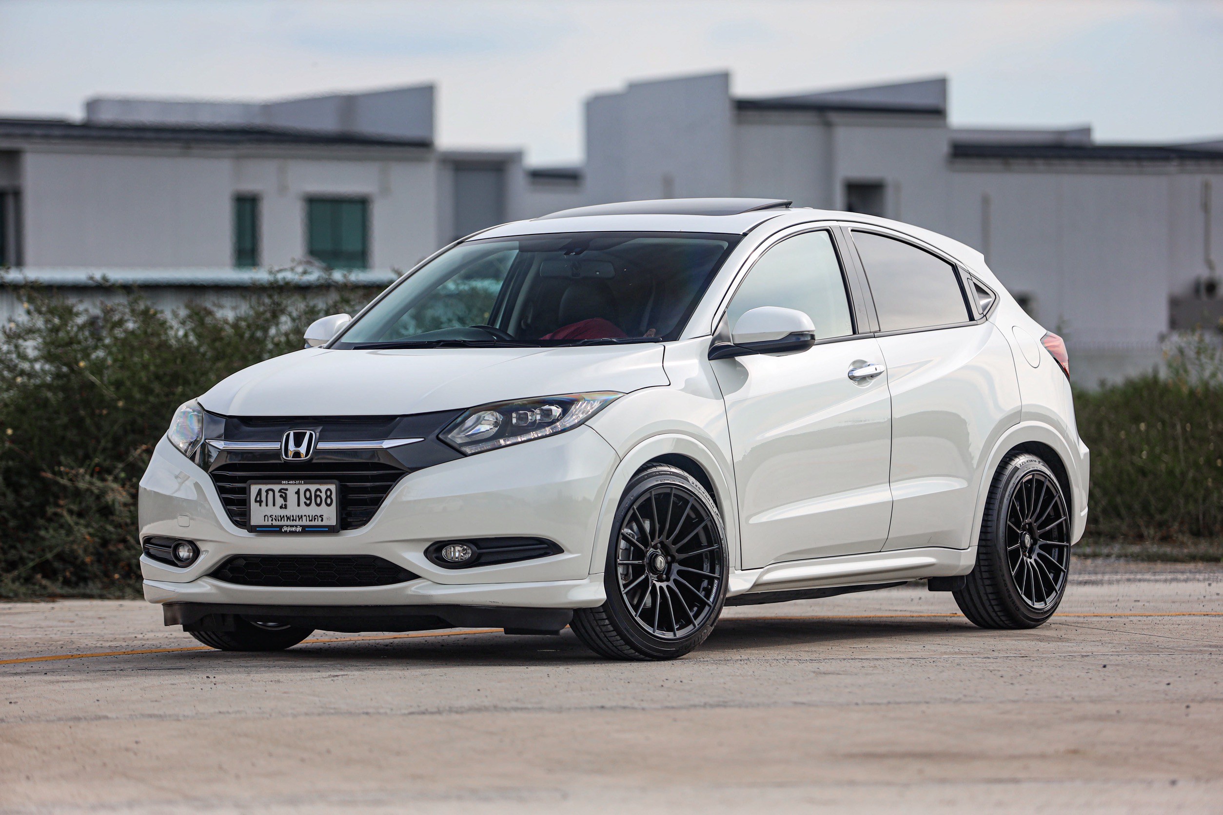 Honda HR-V EL Sunloof PF-รถบ้านมือสอง