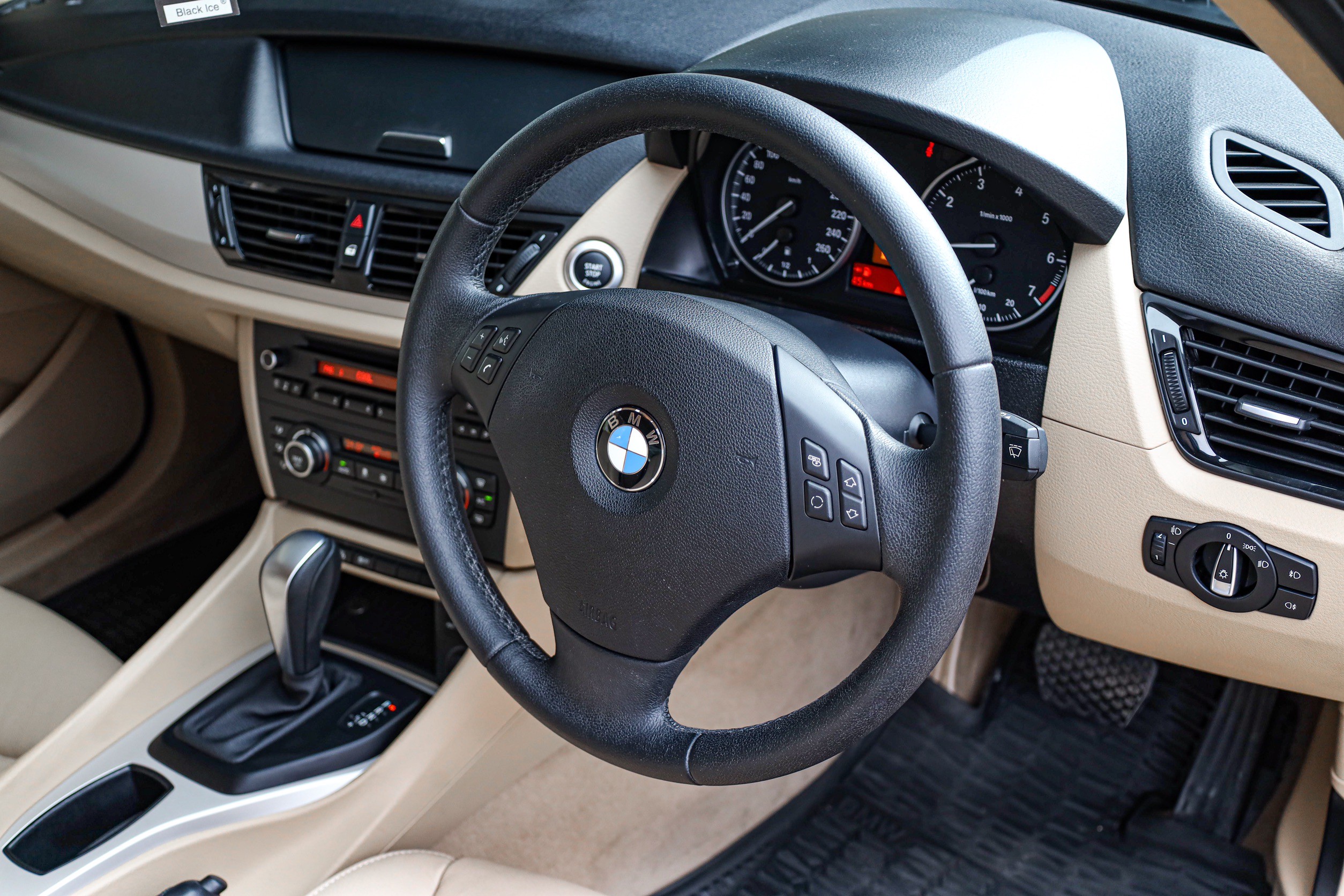 Bmw X1 sDrive18i PF-รถบ้านมือสอง