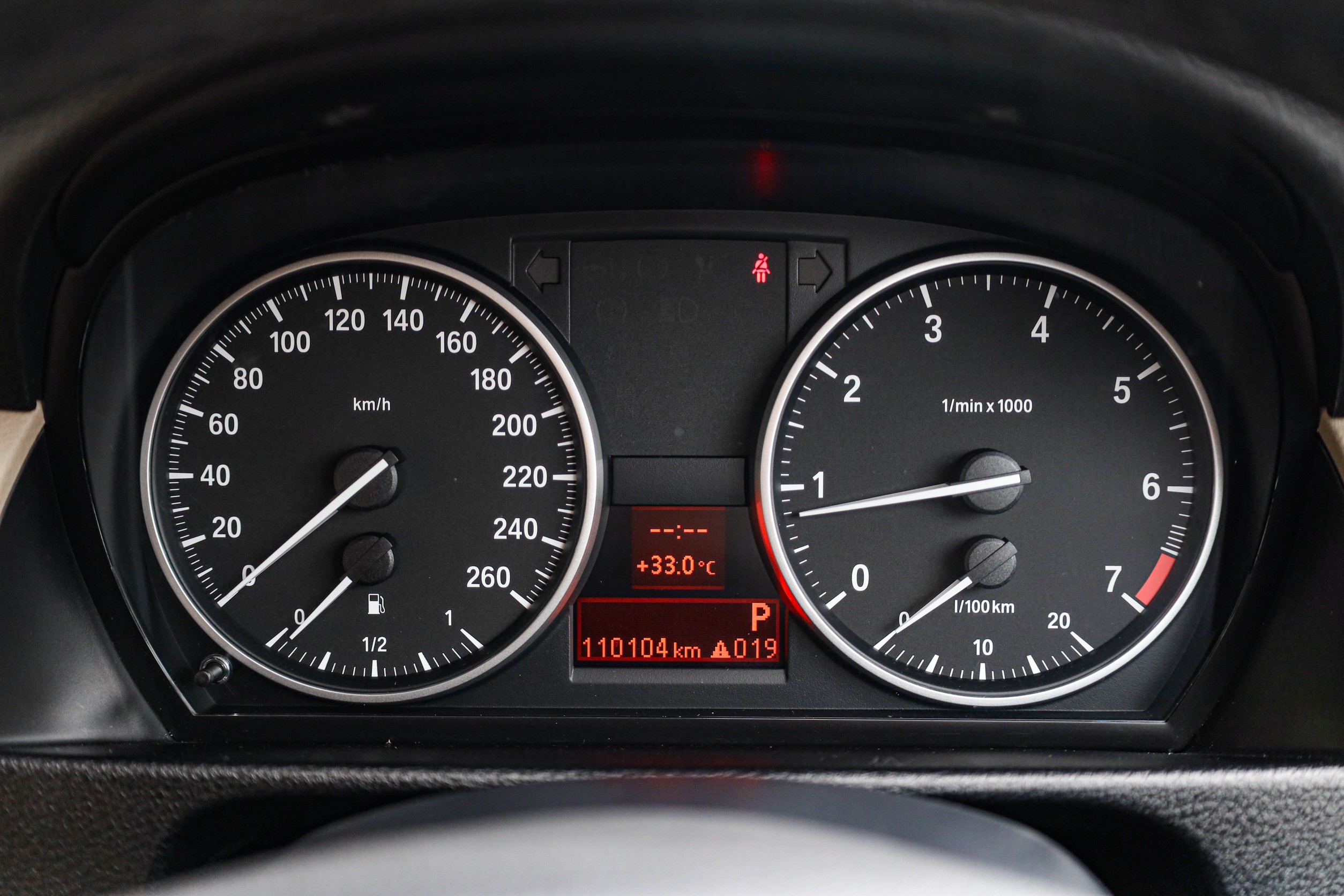 Bmw X1 sDrive18i PF-รถบ้านมือสอง