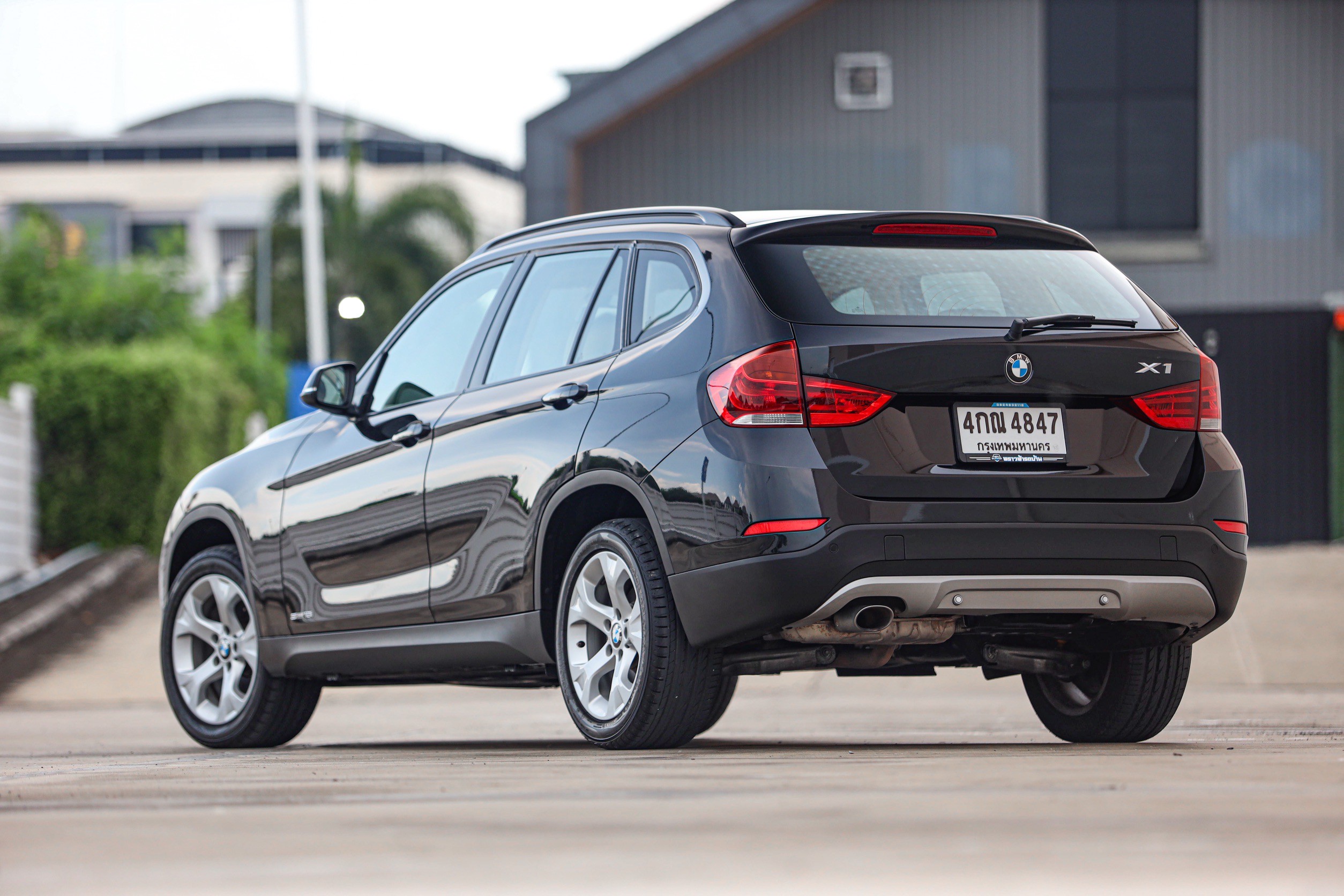 Bmw X1 sDrive18i PF-รถบ้านมือสอง