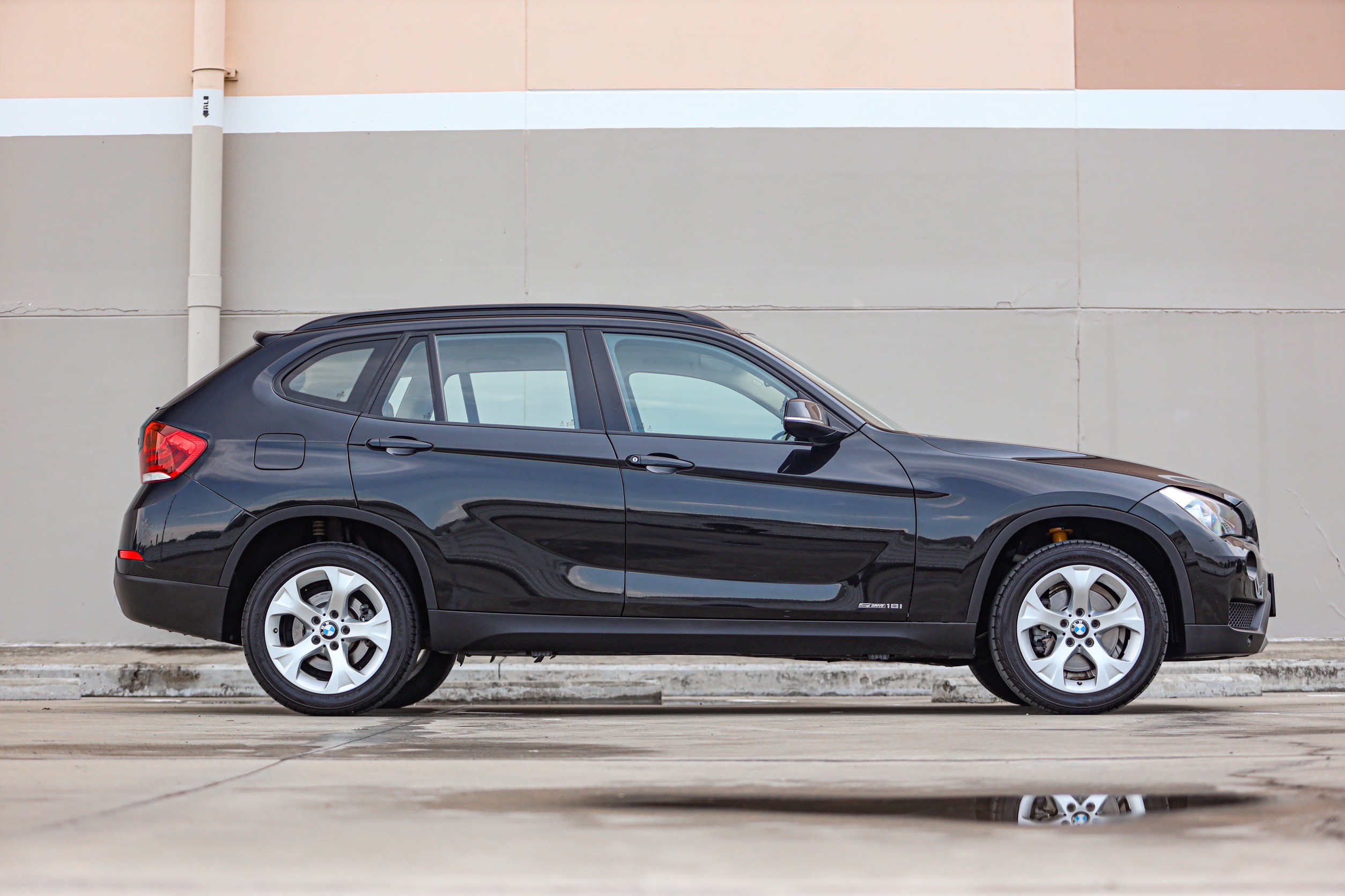 Bmw X1 sDrive18i PF-รถบ้านมือสอง