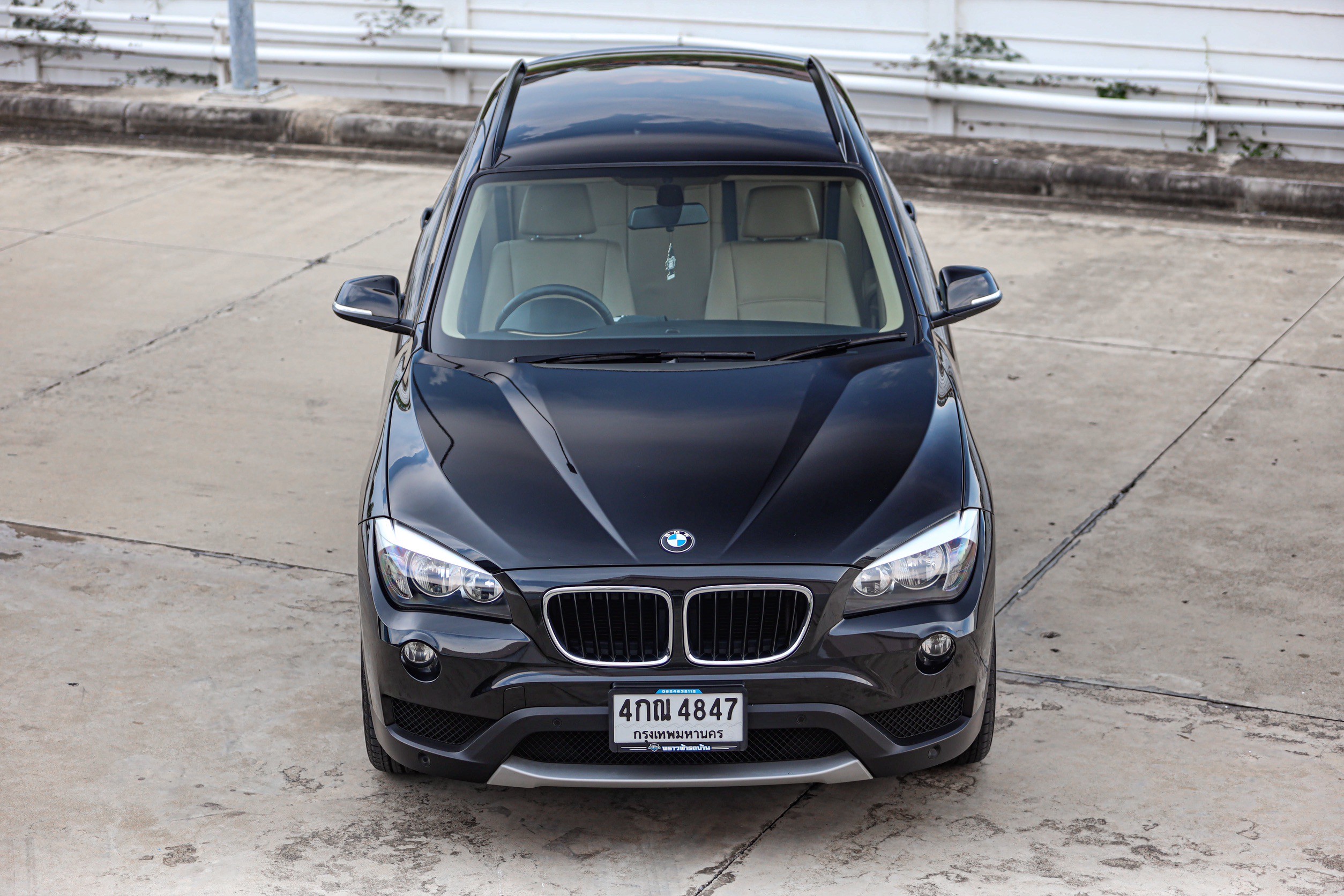 Bmw X1 sDrive18i PF-รถบ้านมือสอง