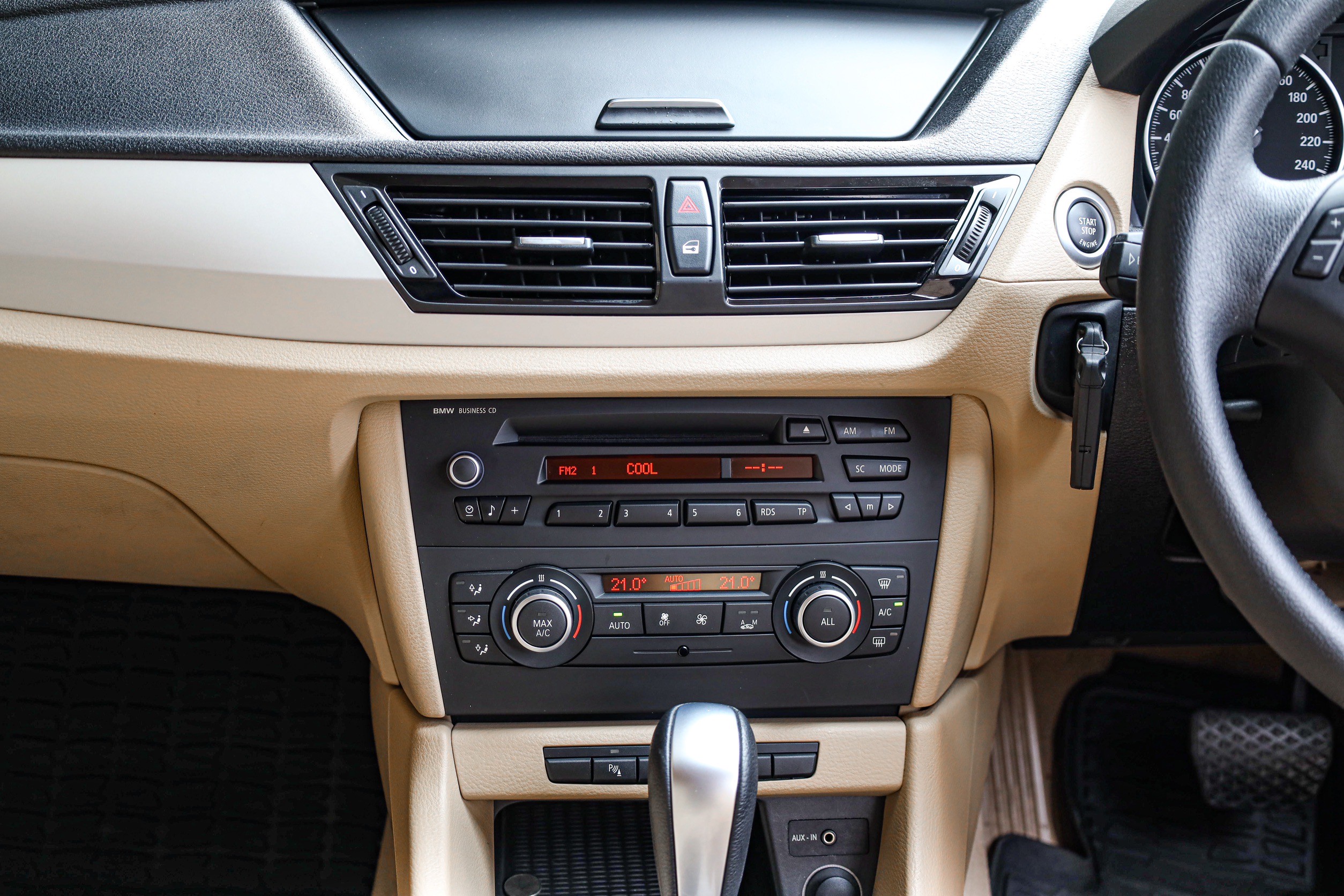 Bmw X1 sDrive18i PF-รถบ้านมือสอง