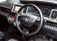 Honda Stepwagon Spada 2.0 PF-รถบ้านมือสอง