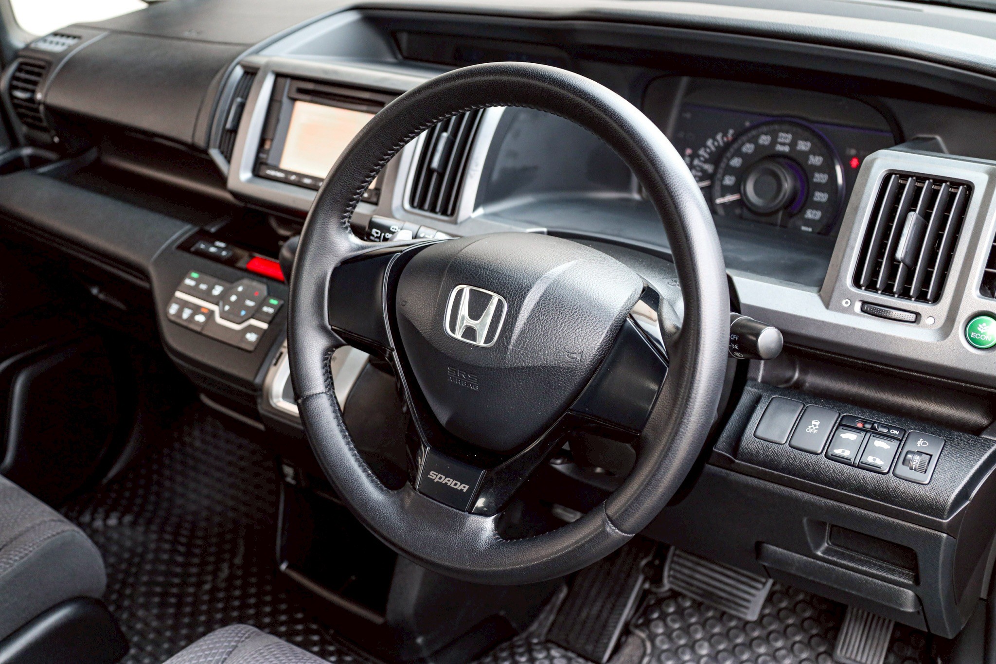 Honda Stepwagon Spada 2.0 PF-รถบ้านมือสอง