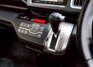 Honda Stepwagon Spada 2.0 PF-รถบ้านมือสอง