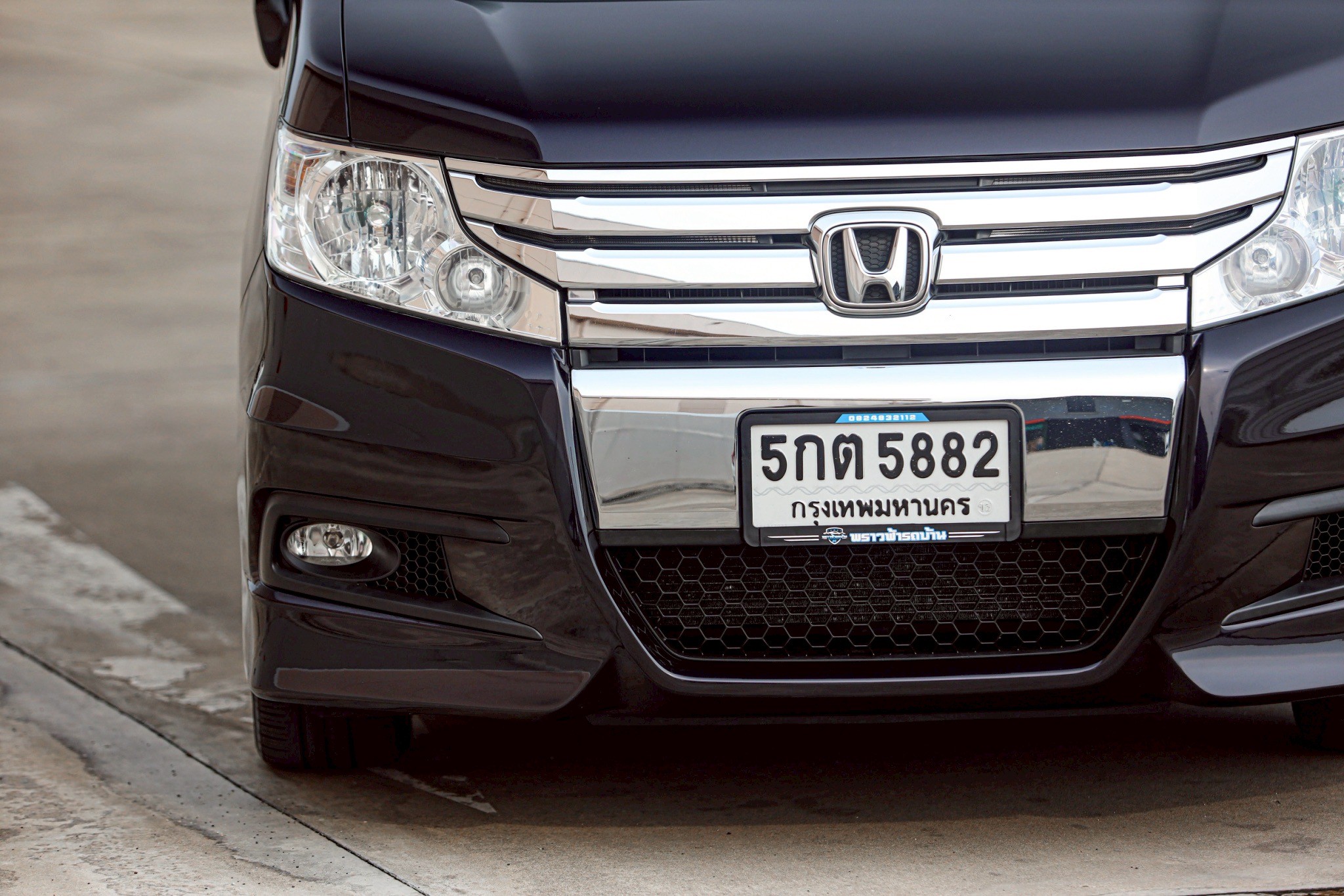 Honda Stepwagon Spada 2.0 PF-รถบ้านมือสอง