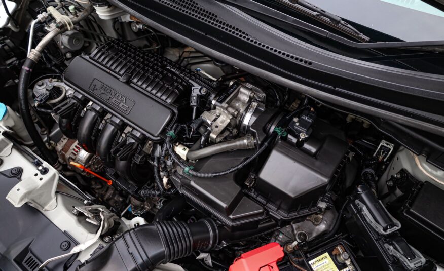 Honda Jazz GK SV PF-รถบ้านมือสอง