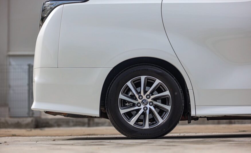 Toyota Vellfire 2.5 ZG Edition PF-รถบ้านมือสอง