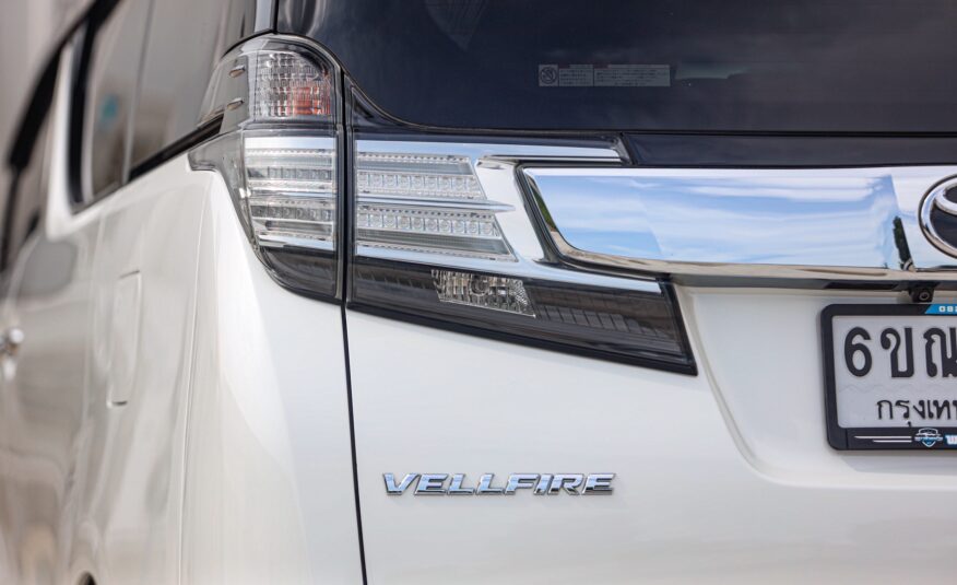 Toyota Vellfire 2.5 ZG Edition PF-รถบ้านมือสอง