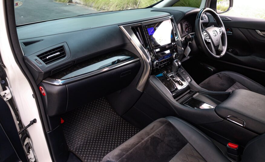 Toyota Vellfire 2.5 ZG Edition PF-รถบ้านมือสอง