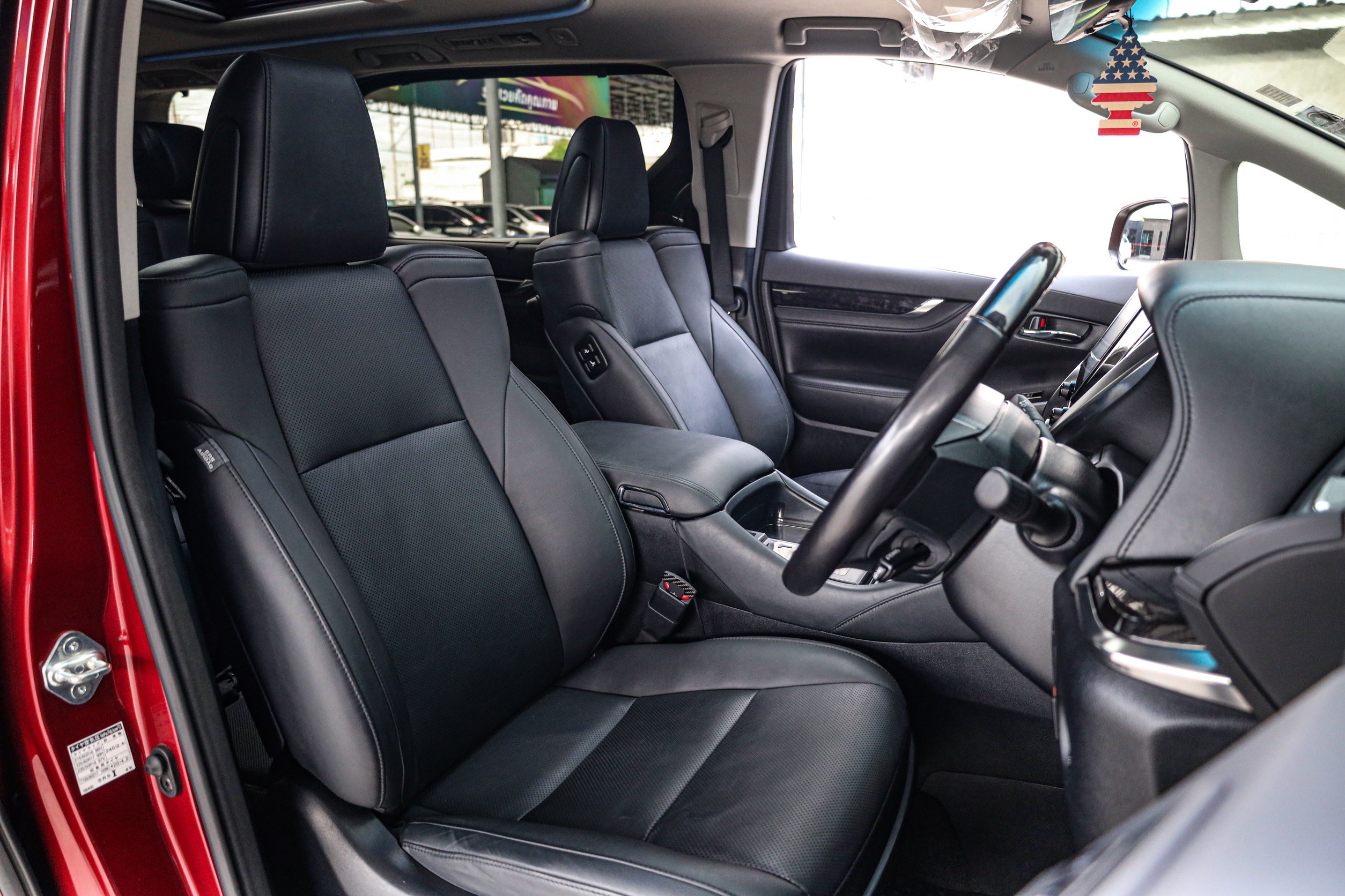 Toyota Alphard 2.5 S C-Package PF-รถบ้านมือสอง