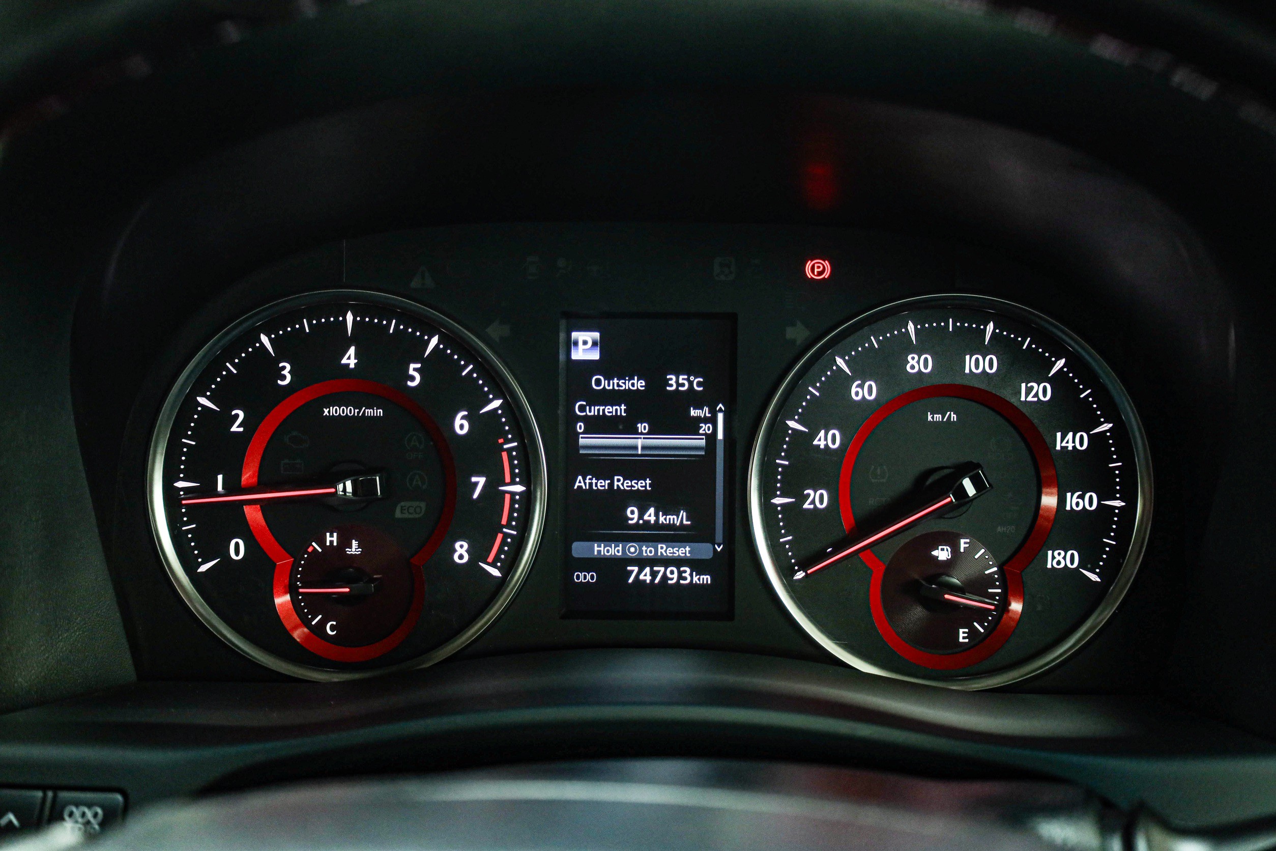 Toyota Alphard 2.5 S C-Package PF-รถบ้านมือสอง