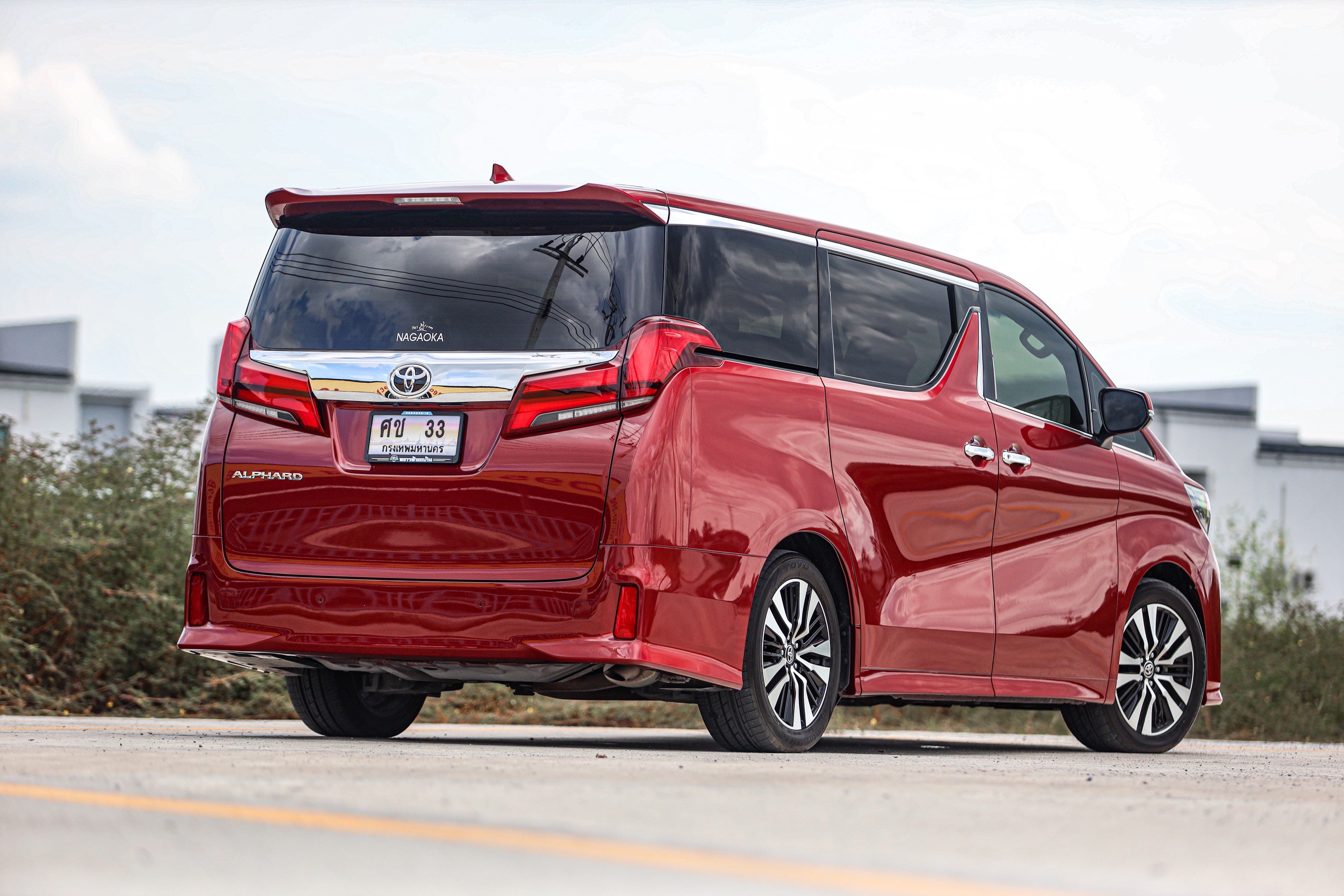 Toyota Alphard 2.5 S C-Package PF-รถบ้านมือสอง