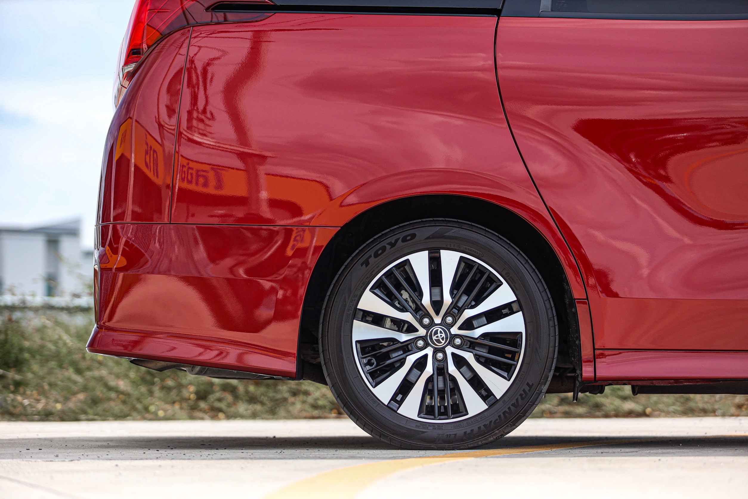 Toyota Alphard 2.5 S C-Package PF-รถบ้านมือสอง