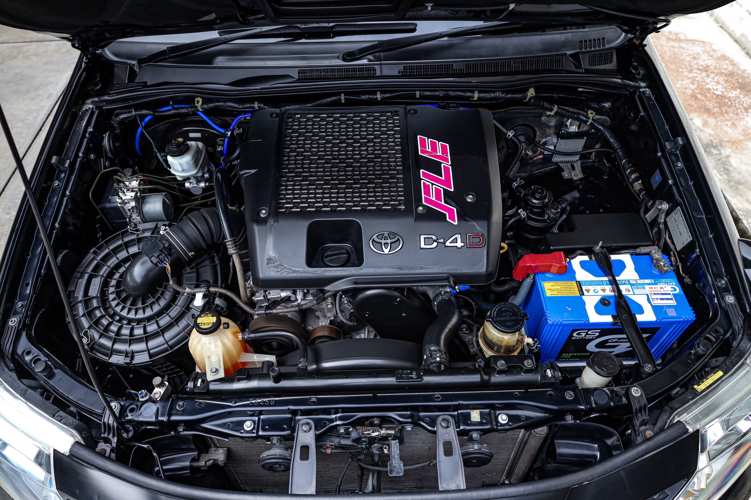 Toyota Fortuner 3.0 AT 4wd TRD PF-รถบ้านมือสอง