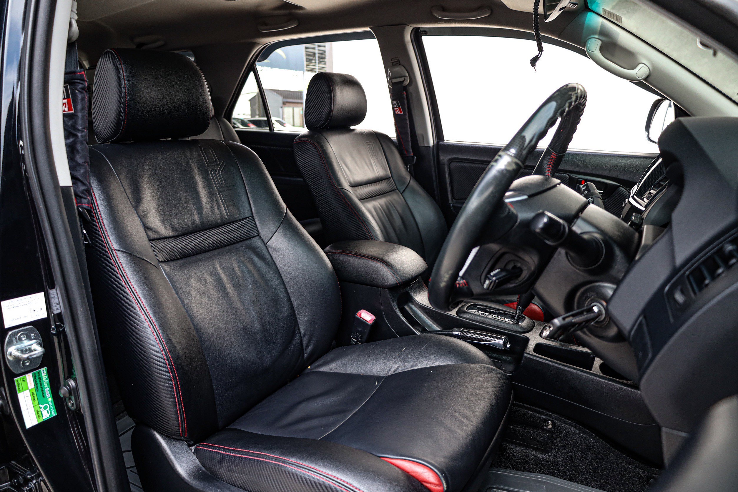 Toyota Fortuner 3.0 AT 4wd TRD PF-รถบ้านมือสอง