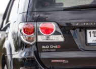 Toyota Fortuner 3.0 AT 4wd TRD PF-รถบ้านมือสอง