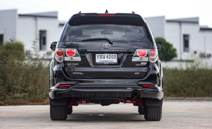 Toyota Fortuner 3.0 AT 4wd TRD PF-รถบ้านมือสอง