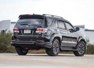 Toyota Fortuner 3.0 AT 4wd TRD PF-รถบ้านมือสอง