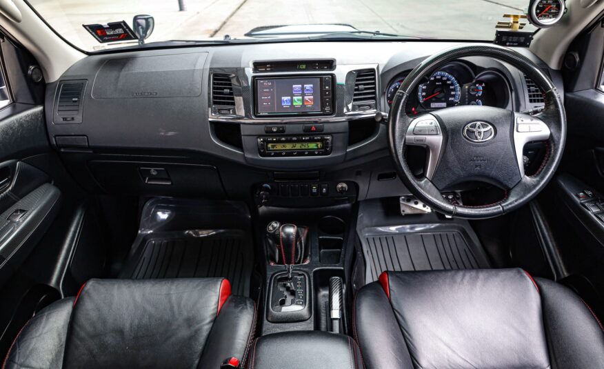 Toyota Fortuner 3.0 AT 4wd TRD PF-รถบ้านมือสอง