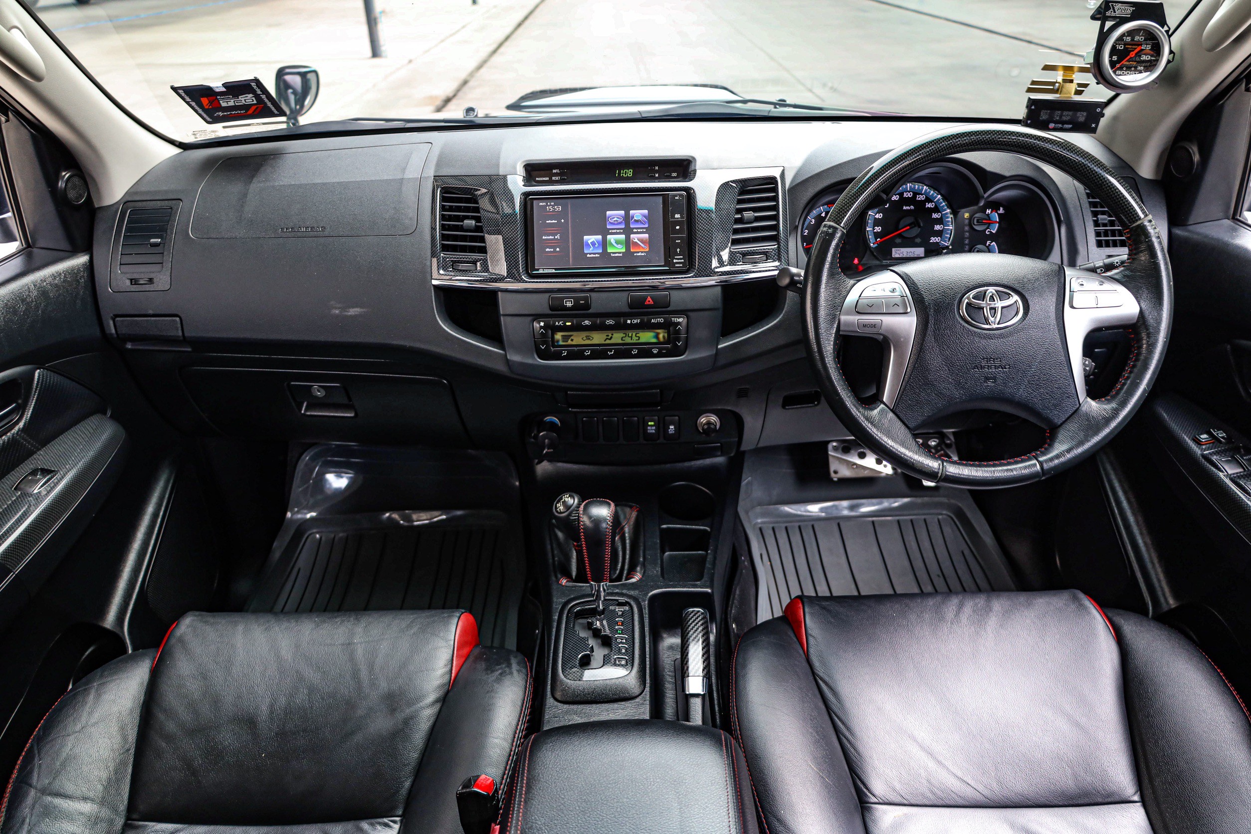Toyota Fortuner 3.0 AT 4wd TRD PF-รถบ้านมือสอง
