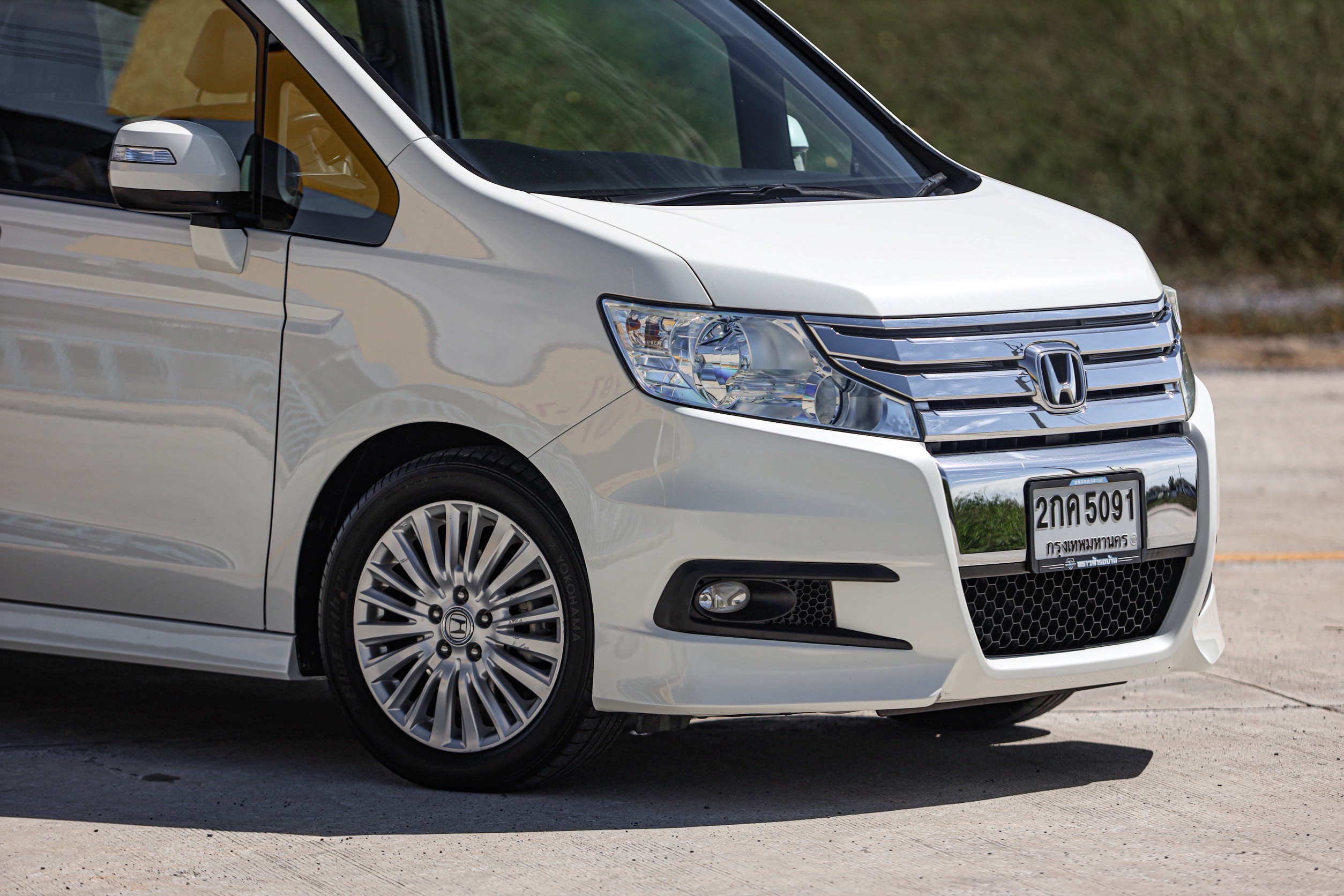 Honda Stepwagon Spada 2.0 PF-รถบ้านมือสอง