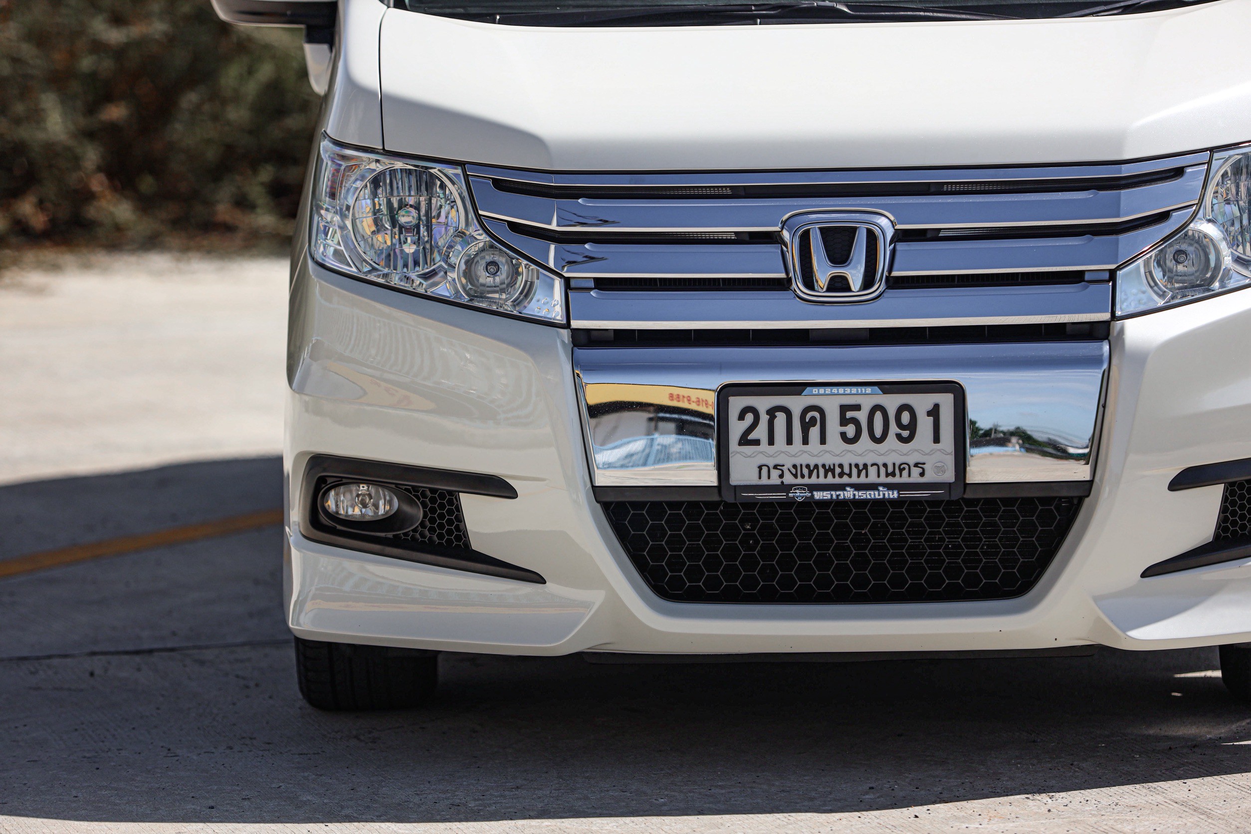 Honda Stepwagon Spada 2.0 PF-รถบ้านมือสอง