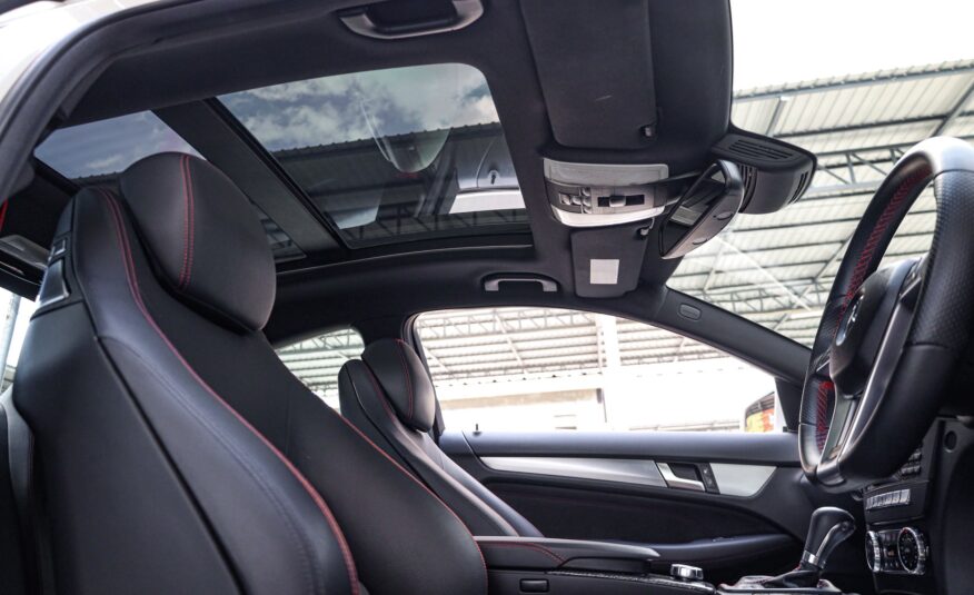 Mercedes Benz C180 Coupe PF-รถบ้านมือสอง