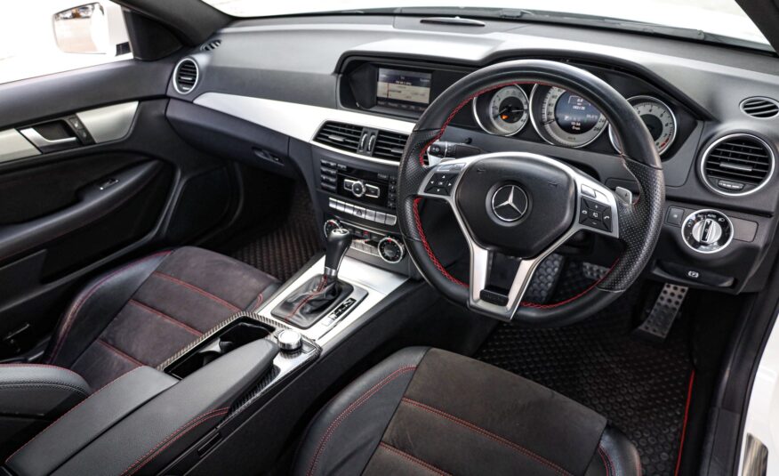 Mercedes Benz C180 Coupe PF-รถบ้านมือสอง