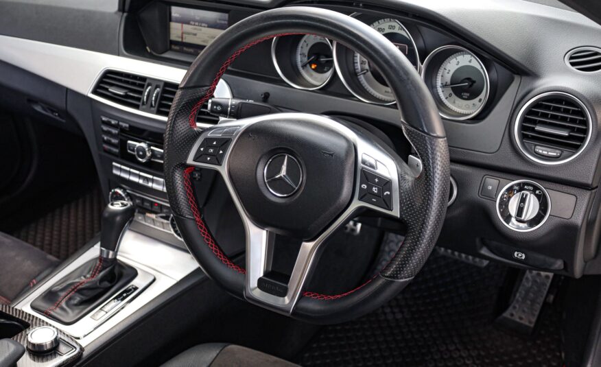 Mercedes Benz C180 Coupe PF-รถบ้านมือสอง
