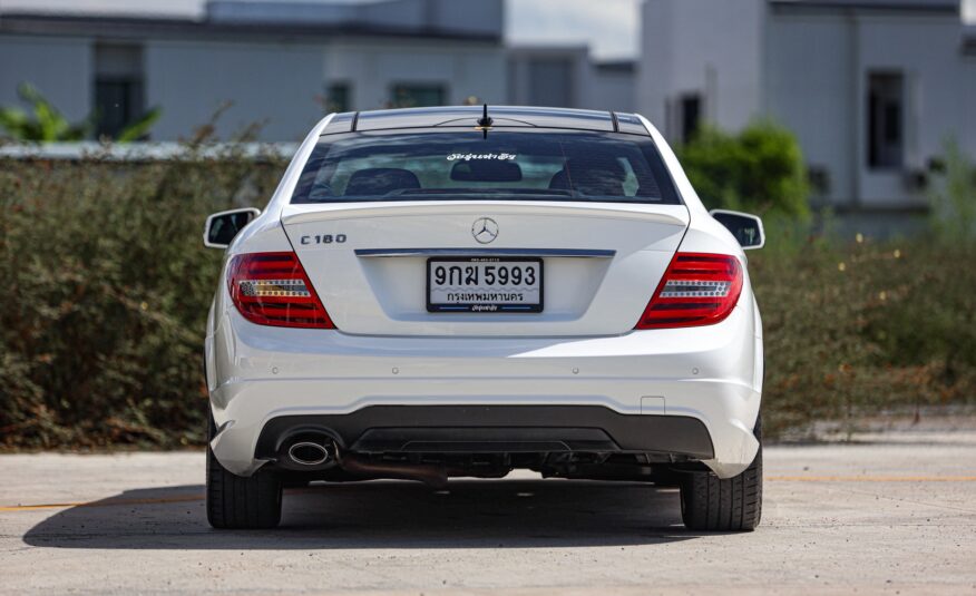 Mercedes Benz C180 Coupe PF-รถบ้านมือสอง