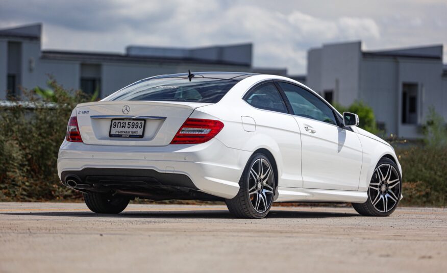 Mercedes Benz C180 Coupe PF-รถบ้านมือสอง
