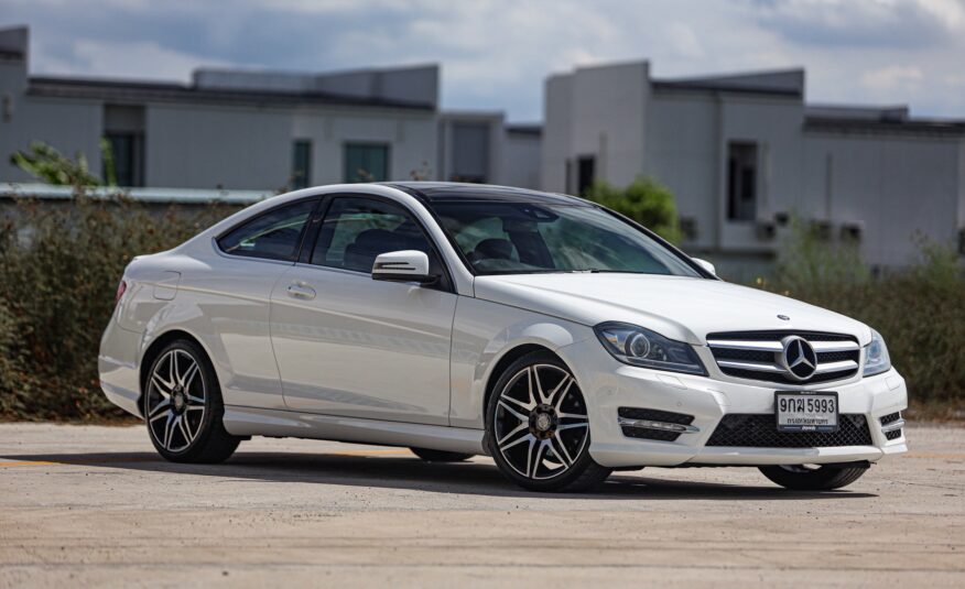 Mercedes Benz C180 Coupe PF-รถบ้านมือสอง