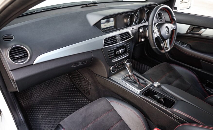 Mercedes Benz C180 Coupe PF-รถบ้านมือสอง