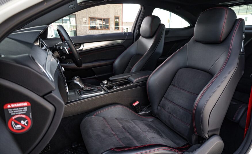 Mercedes Benz C180 Coupe PF-รถบ้านมือสอง