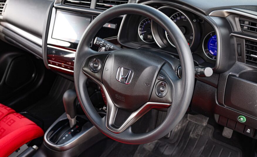 Honda Jazz GK Rs+ PF-รถบ้านมือสอง