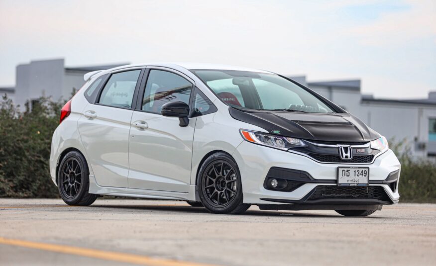 Honda Jazz GK Rs+ PF-รถบ้านมือสอง