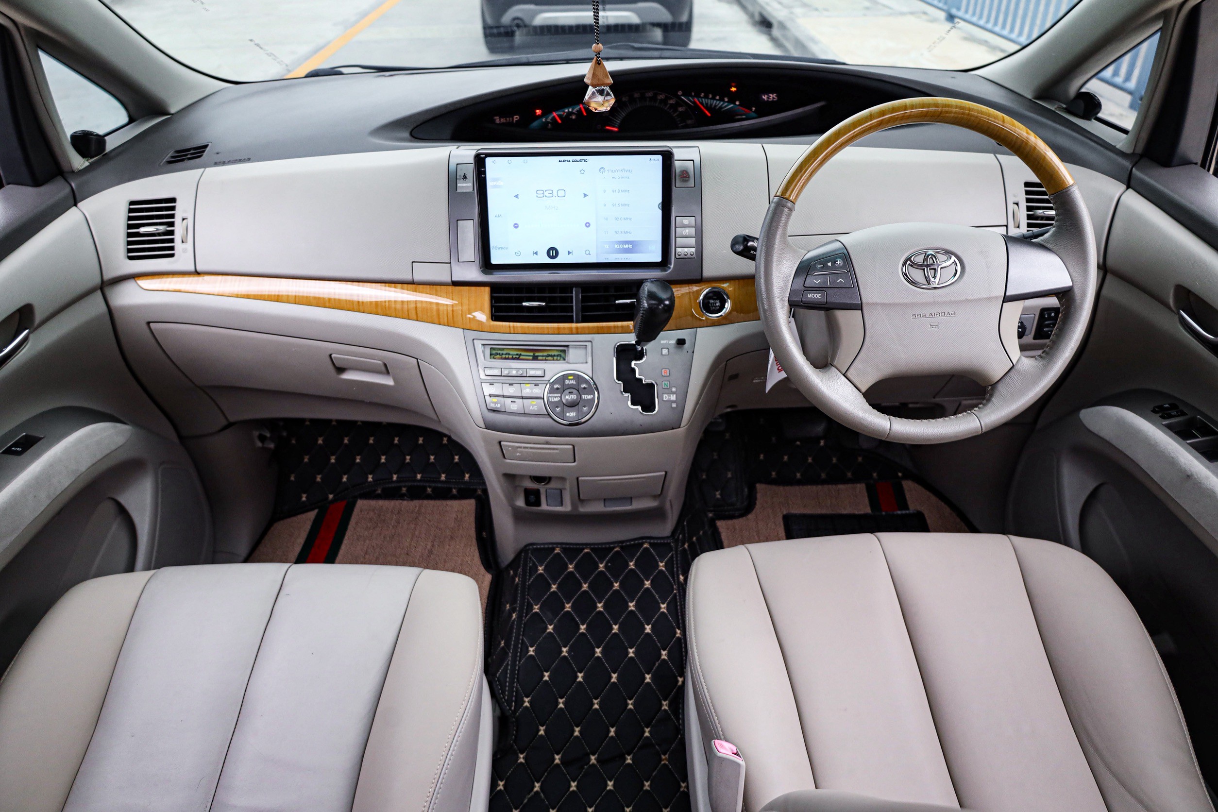 Toyota Estima 2.4 G PF-รถบ้านมือสอง