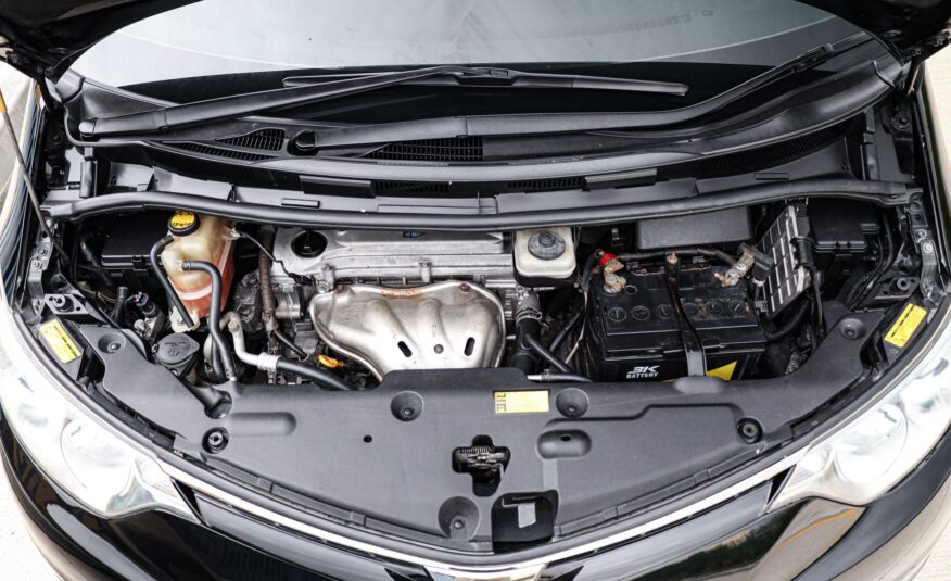 Toyota Estima 2.4 G PF-รถบ้านมือสอง