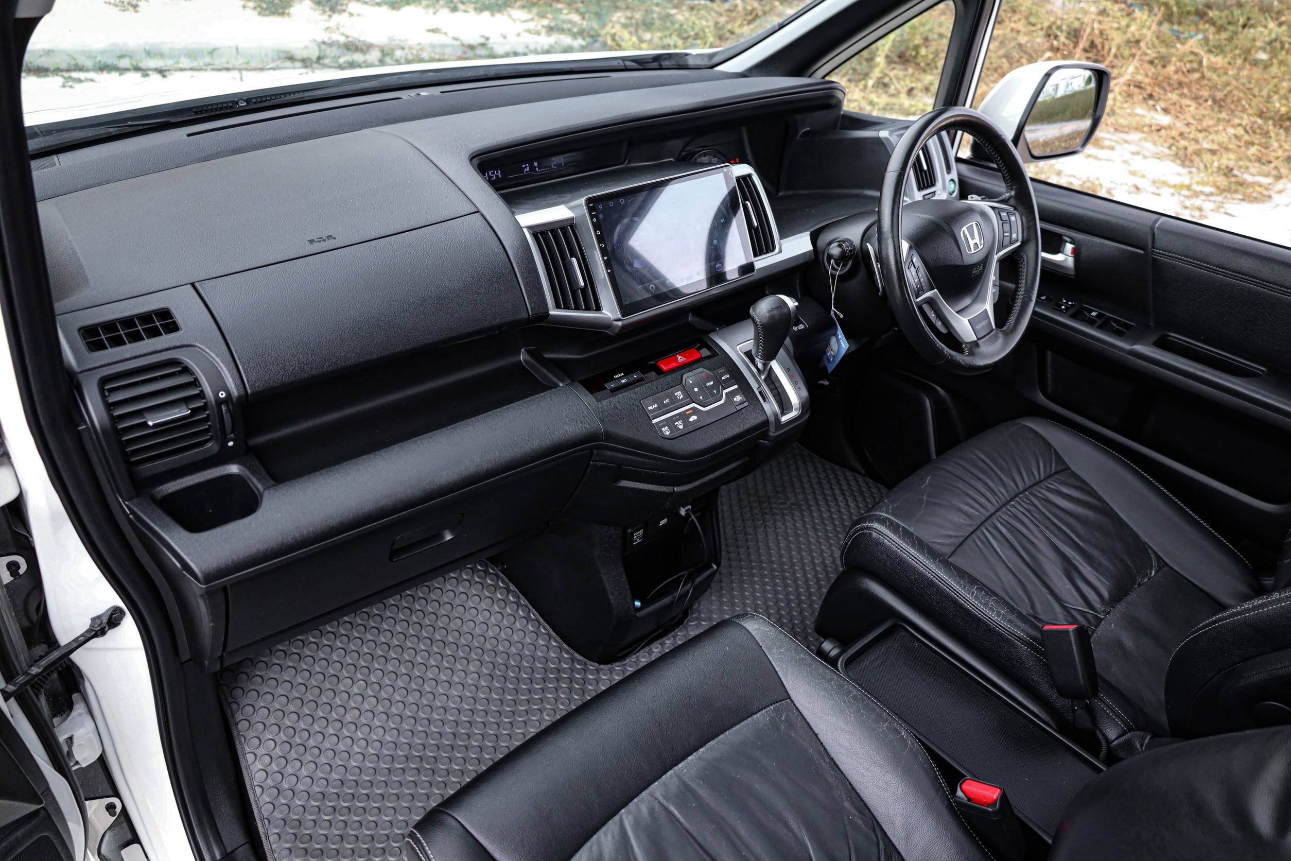 Honda Stepwagon Spada 2.0 EL PF-รถบ้านมือสอง