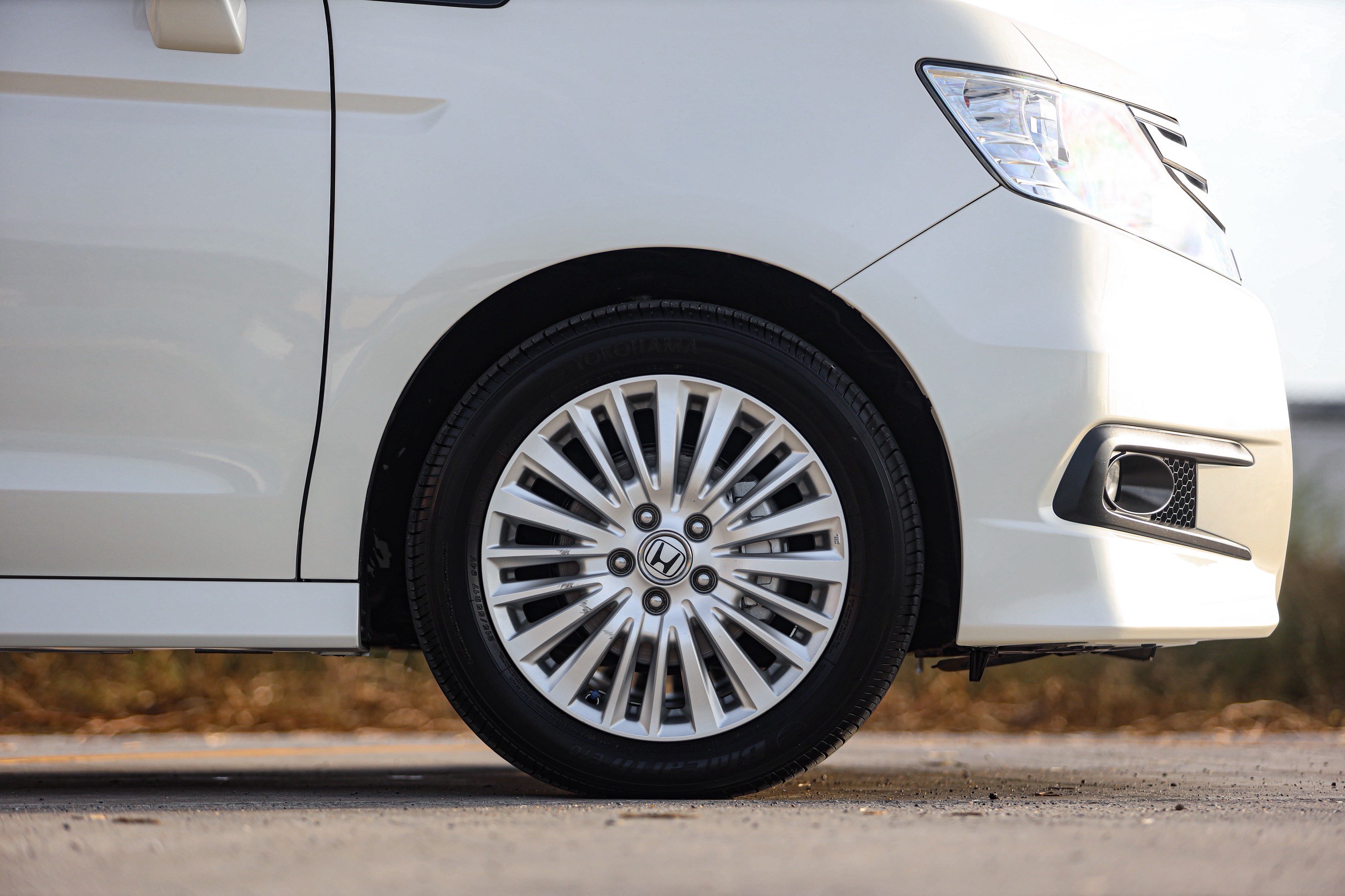 Honda Stepwagon Spada 2.0 PF-รถบ้านมือสอง