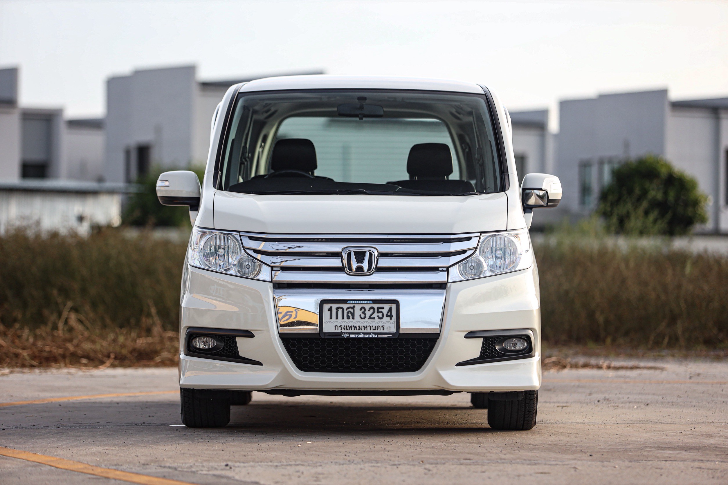 Honda Stepwagon Spada 2.0 PF-รถบ้านมือสอง