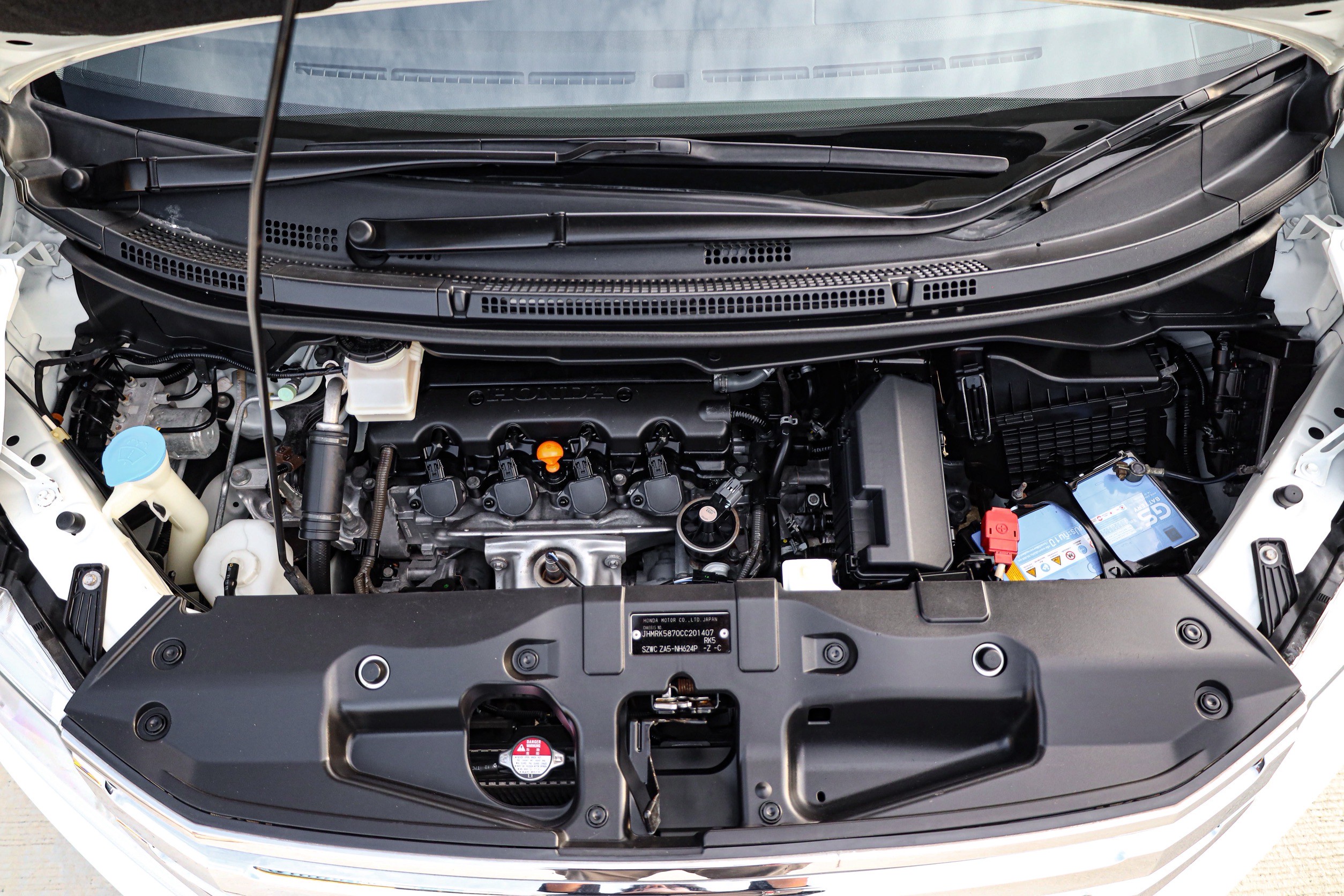 Honda Stepwagon Spada 2.0 PF-รถบ้านมือสอง